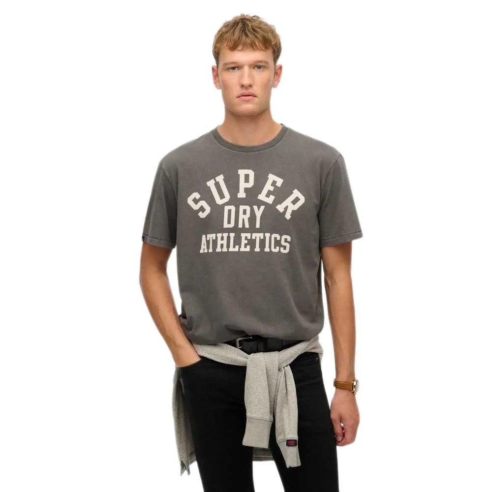 SUPERDRY Athletic Ess Short S T恤 透氣 舒適 正品歐洲代購 [141662947]