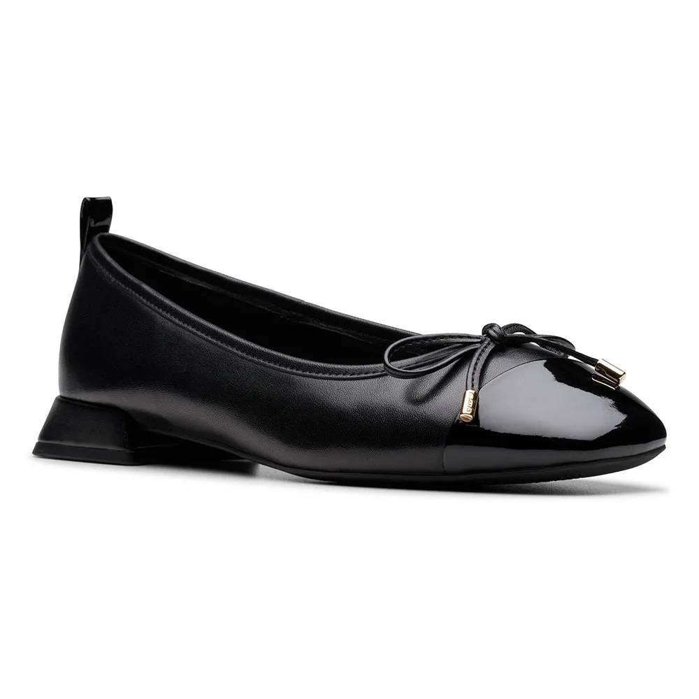 CLARKS Poppy Ballet Pumps 鞋款 輕量 正品歐洲代購 [141706355]