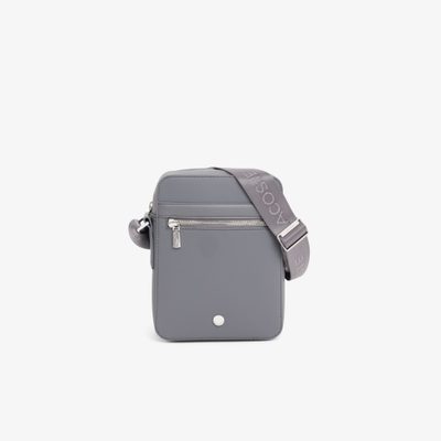 LACOSTE 哈爾登直立相機包（深紅色）｜官網代購 [NH5272H56G-R58]